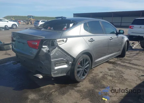 2015 Kia Optima Sx z USA, uszkodzony, nr VIN 5XXGR4A60FG413655